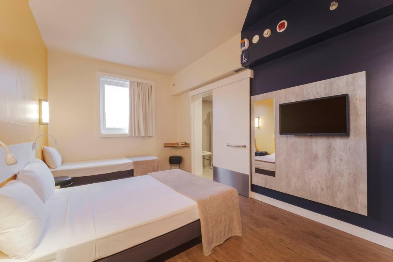 Ibis Budget Farroupilha Exterior photo